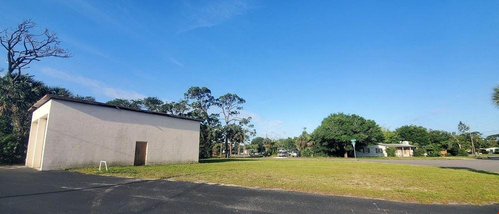 .77+/- Acre Retail Corner on US1