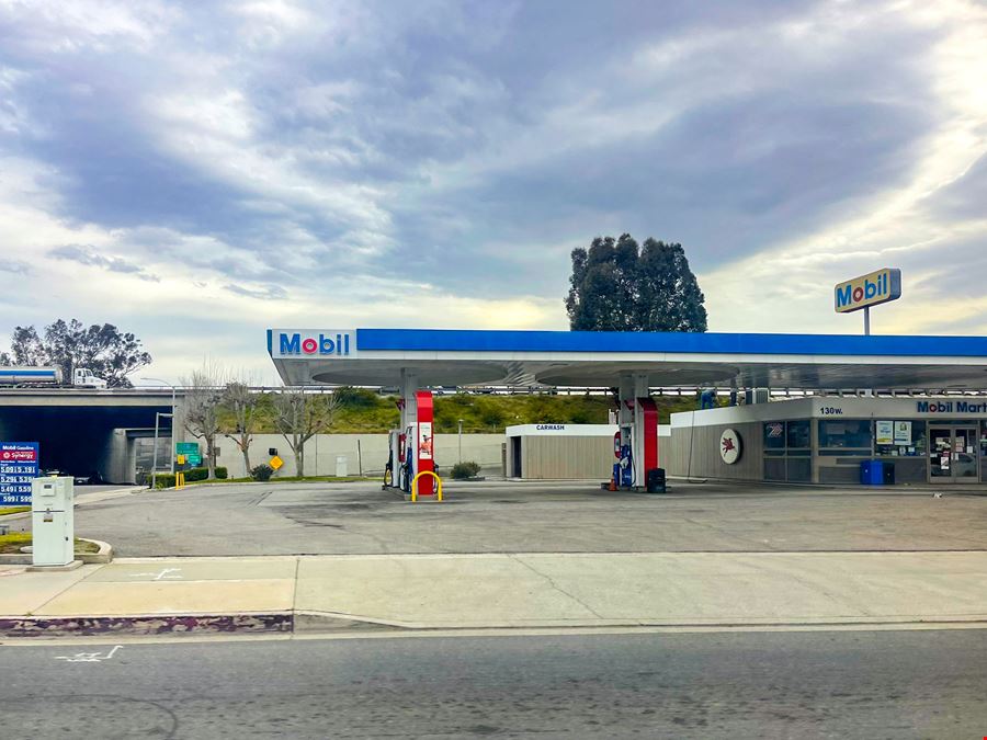 Mobil Gas Station, C-Store & Car Wash with Land