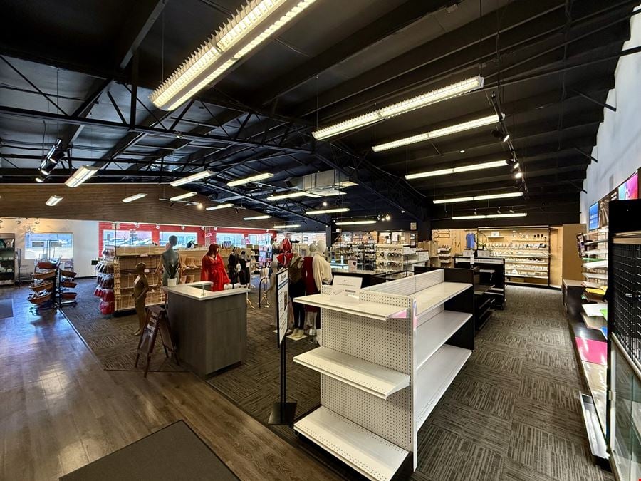 South Salt Lake Freestanding Showroom/Flex