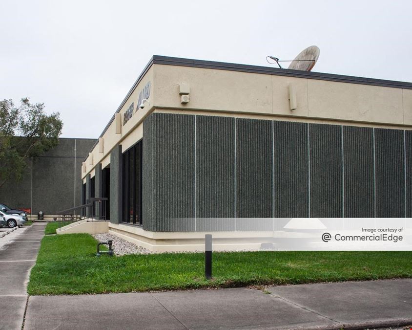 3021 Mangum Road