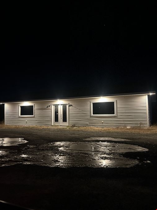 Commercial Space with High Visibility