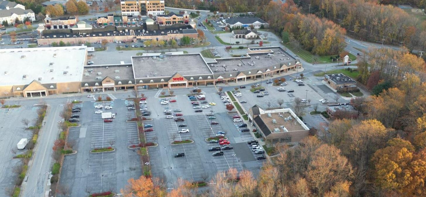 Market at South River Colony