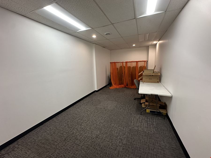 300 Hempstead Tpke