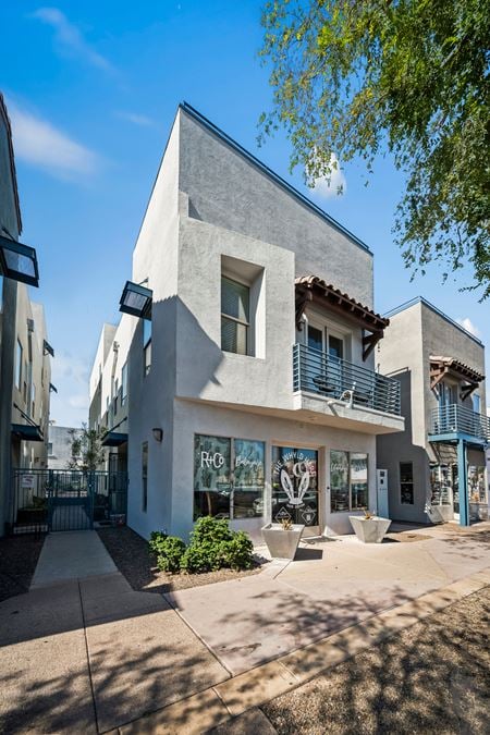 Preview of Retail space for Sale at 610 E Roosevelt St Unit 141