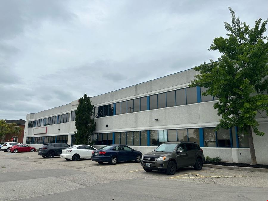 5145 North Service Road