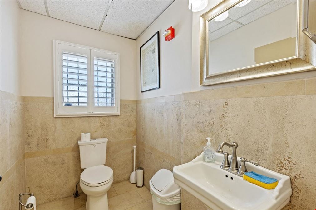 212 9th St