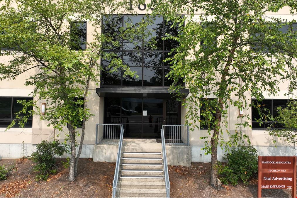 185 Centre St