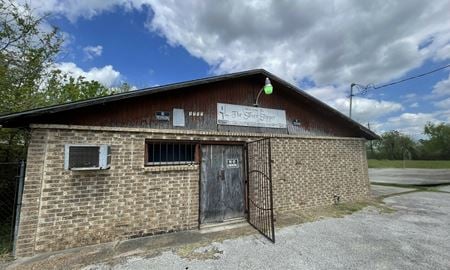 Preview of Retail space for Sale at 3717 Crane St