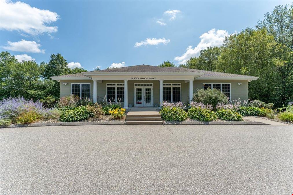 20 Knollwood Drive