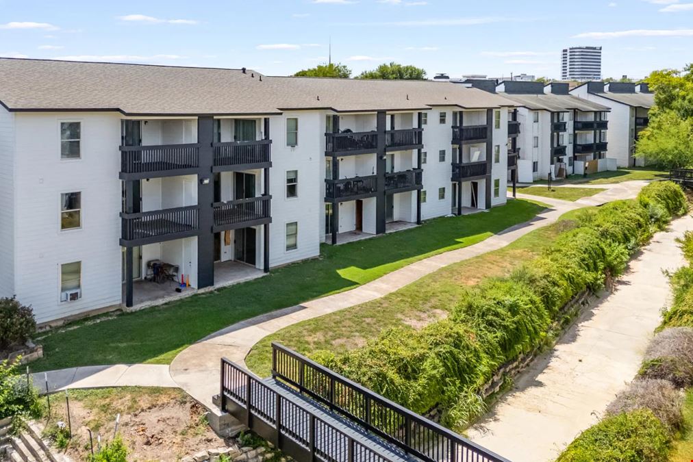 REO Sale: Palatia Apartments | Value-Add Multifamily