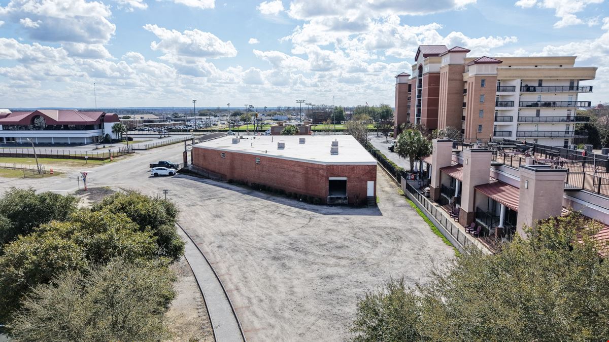 1051 Market Road
