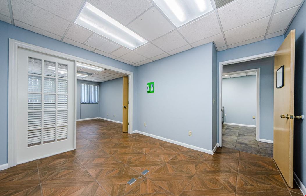 Stand-alone Medical or Professional Office Space in Safety Harbor, FL