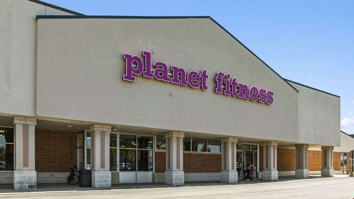 Darien Shopping Center