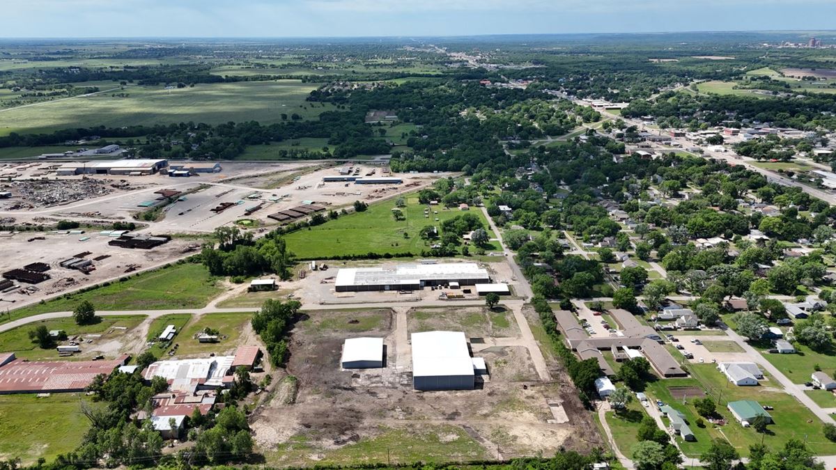 1100 E 14th St. - Industrial