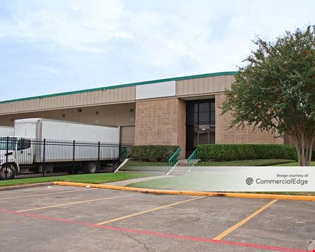 Preview of commercial space at 1440 North Post Oak Road