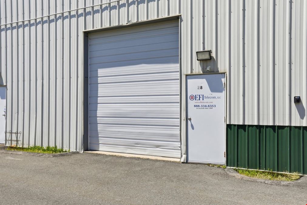 Class B 2,929sf Industrial Flex Condominium for Lease in Newburyport, MA