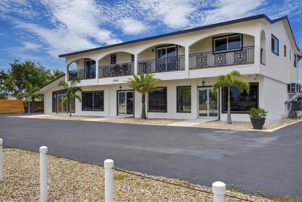 17707 San Carlos Blvd