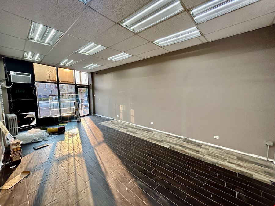 5511 N Lincoln - +/- 900 SF Commercial Storefront