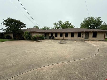 Preview of commercial space at 907 Granbury