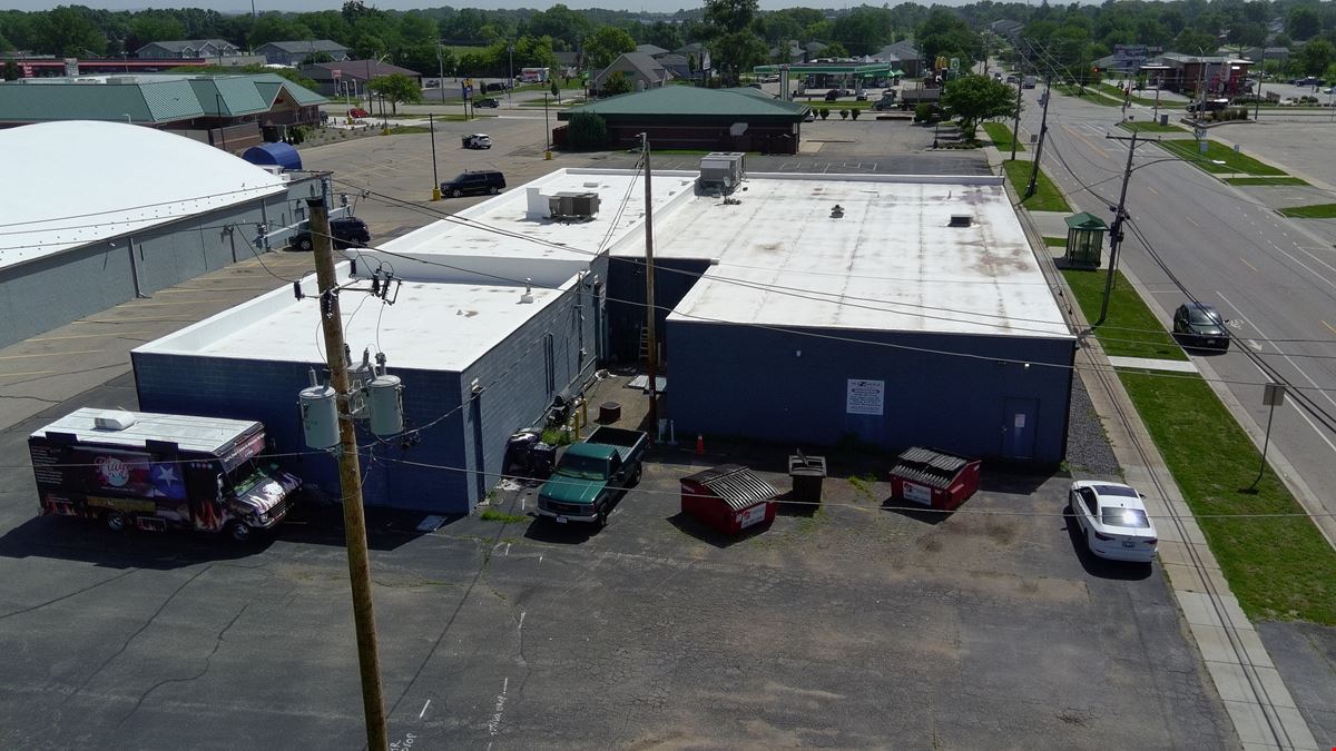 1944 Center Ave