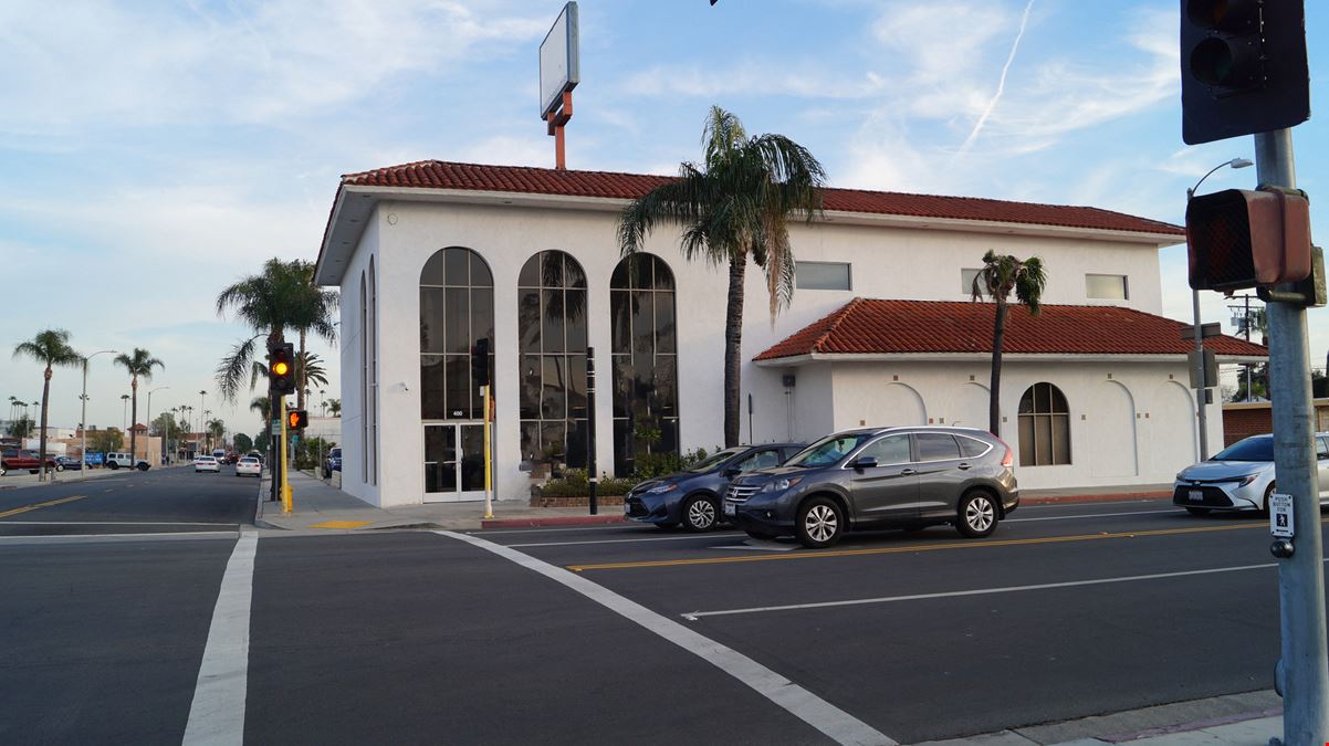 400 SAN FERNANDO MISSION BLVD
