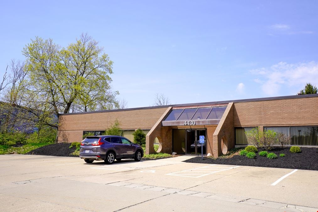 4430-4438 Carver Woods Drive