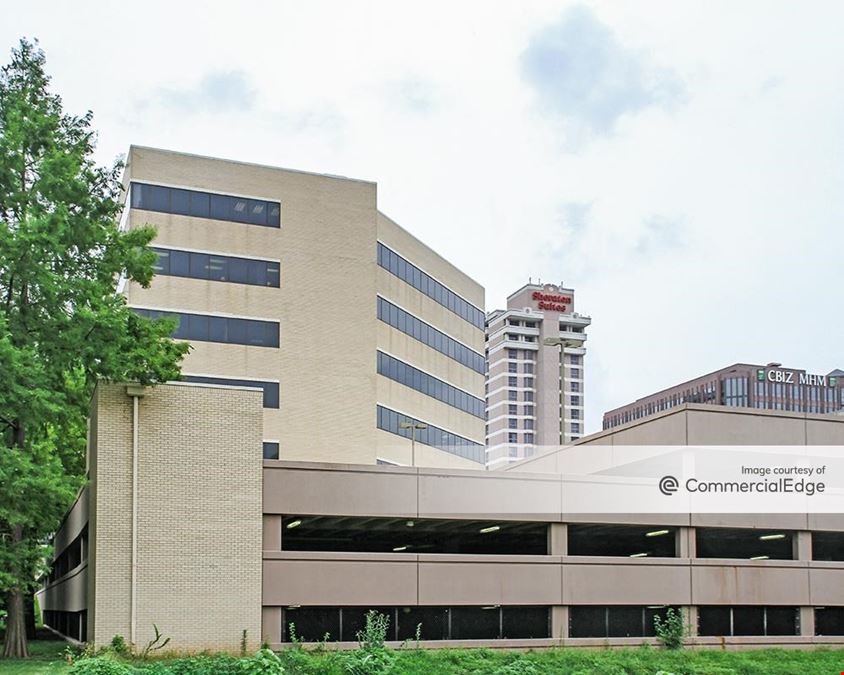 Park Plaza