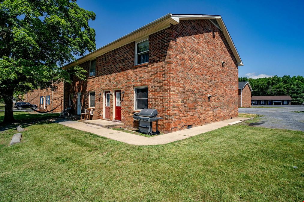 INVESTMENT OPPORTUNITY | FULLY LEASED 15-UNIT APARTMENT BUILDINGS