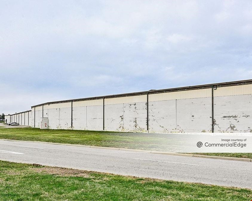 Blue Ash Distribution Center - Buildings 1, 2 & 3