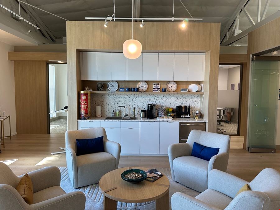 57 E Foothill Blvd