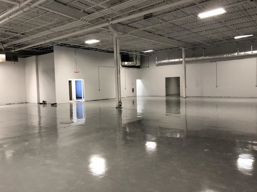 Industrial property in Mundelein, IL