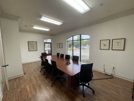 Preview of commercial space at 178 Del Orleans Ave