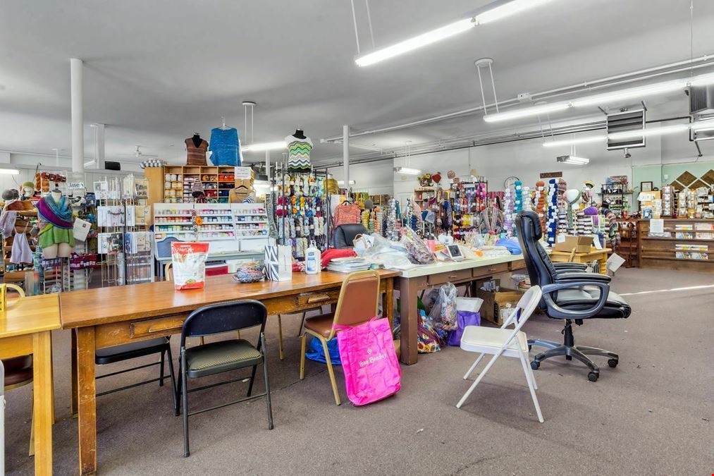 Fountain Square Freestanding Retail Opportunity
