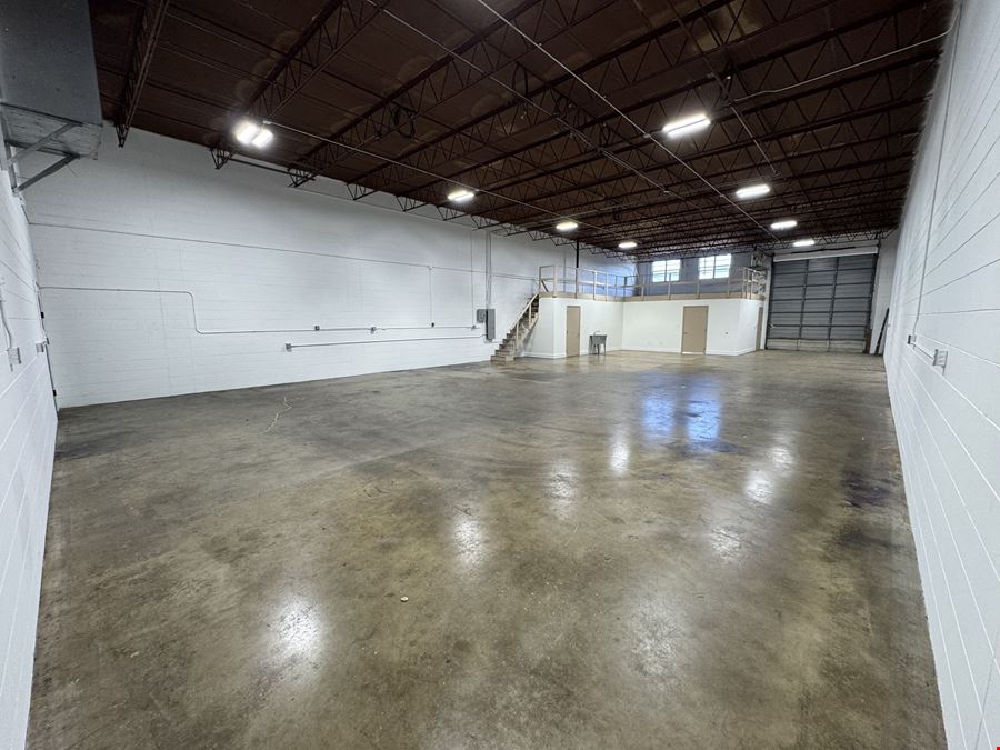2100 W Central Blvd