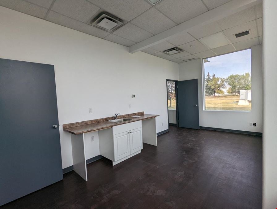 Westpoint Business Park  |  111 Avenue & 178 Street 