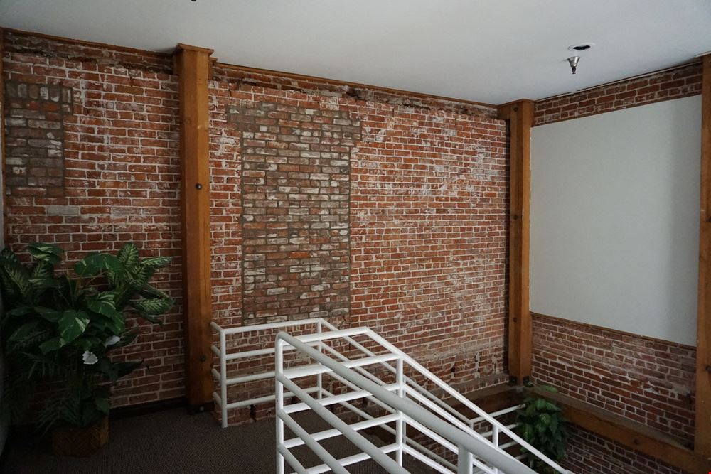 Rohrs Building