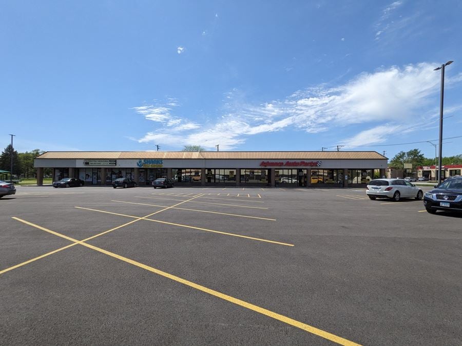 Sauk Plaza Shopping Center