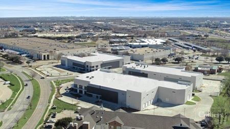 Preview of Industrial space for Rent at Lakepointe Dr