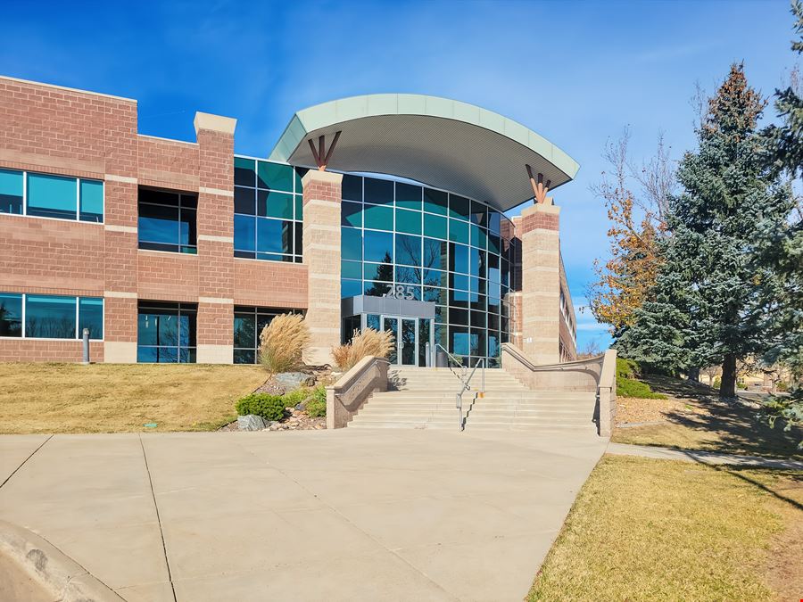 Regus - Louisville - 285 Century Pl