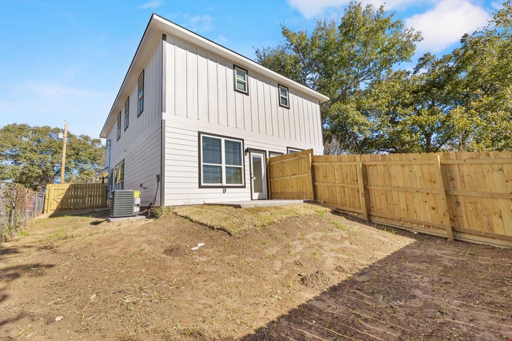 6 Unit Duplex Package in Brenham