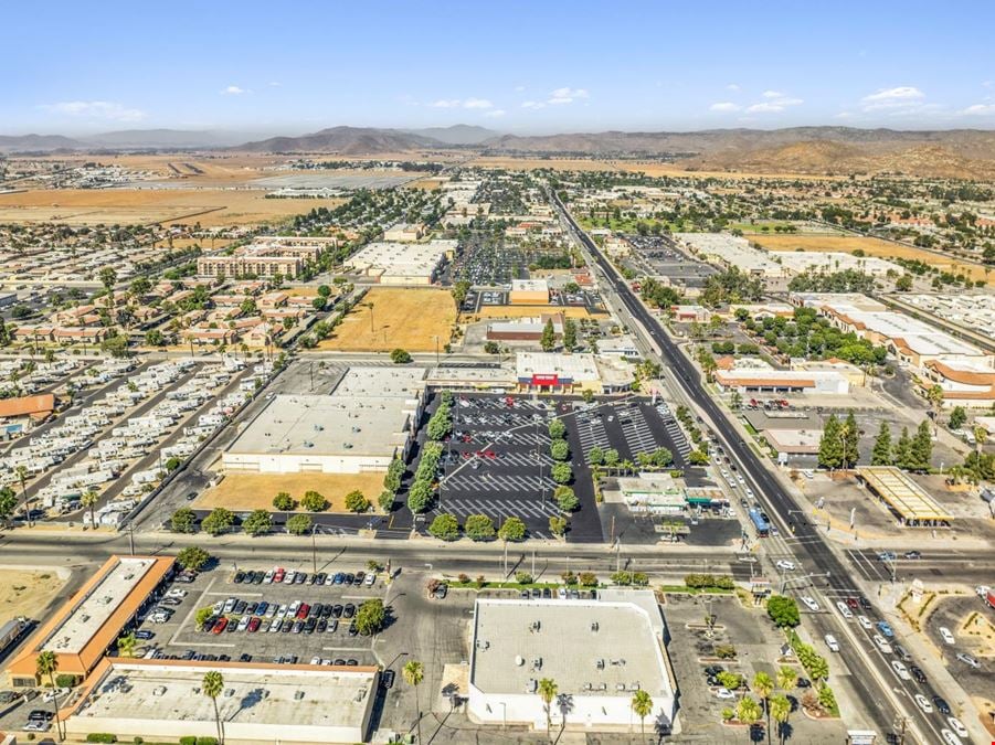 Single Tenant Harbor Freight in Hemet, CA