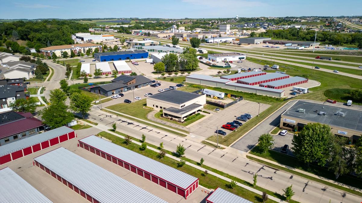Flexible Commercial Space with Office & Warehouse