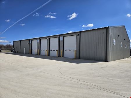 Preview of Industrial space for Rent at 801 E Kankakee River Dr