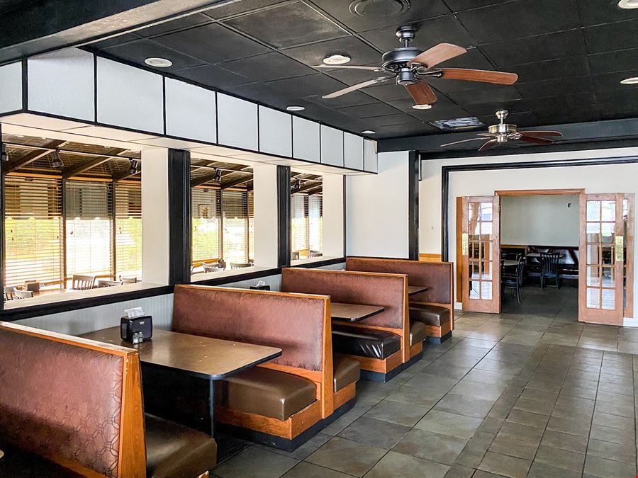 Former Shoney's