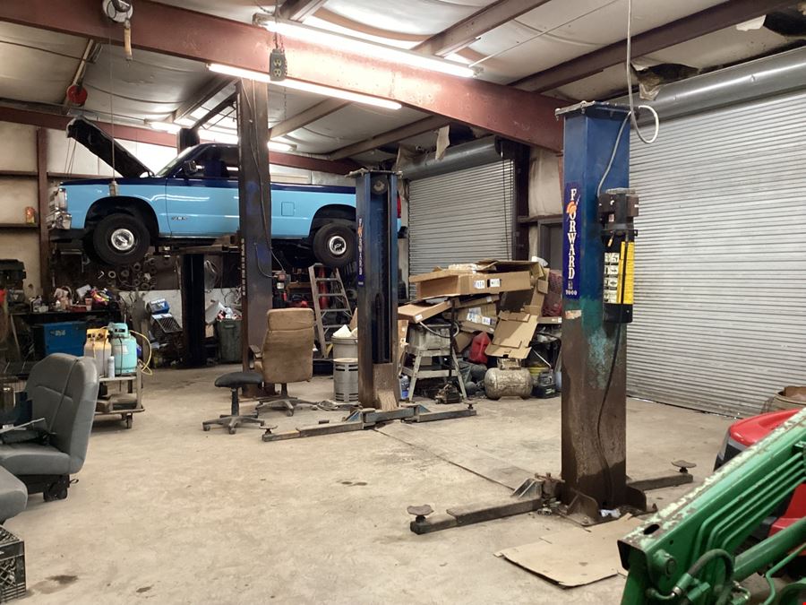 Thriving Income-Producing Automotive Repair Shop Specializing in AC Service & Repair