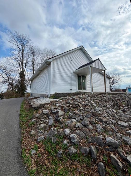 610 E Reservoir st.