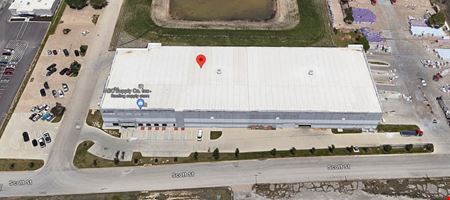 Preview of Industrial space for Rent at 7600 Scott St