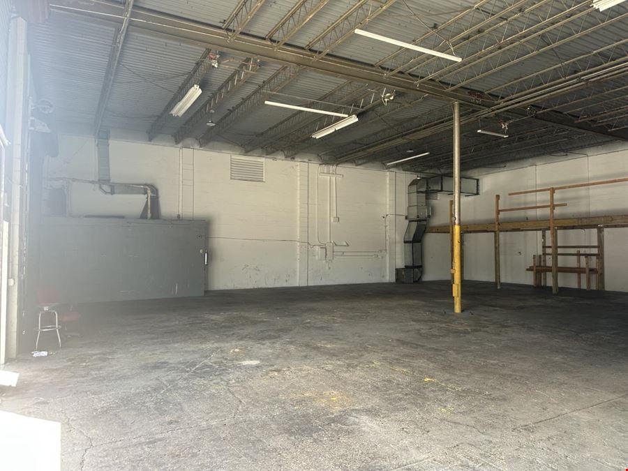 1717 East Busch Blvd