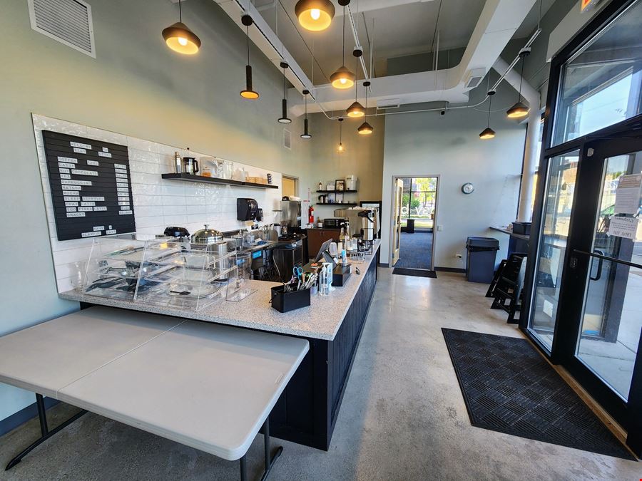 North Center | Corner Retail For LEASE