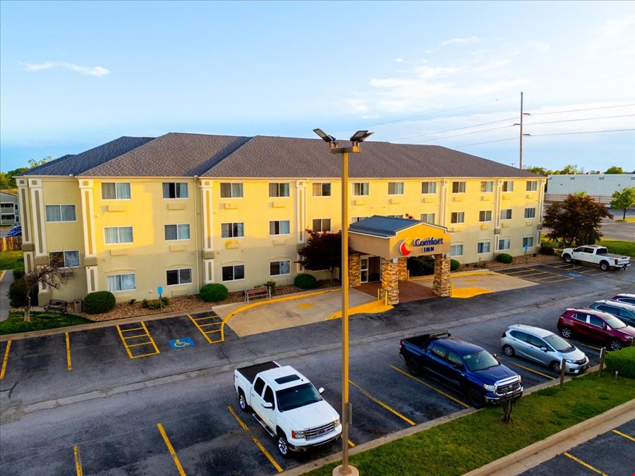 Comfort Inn Woodland Hills